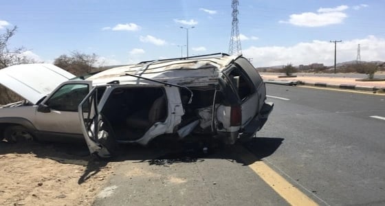 حادث مروري مروع بطرق أحد رفيدة.. والعناية الإلهية تنقذ السائق