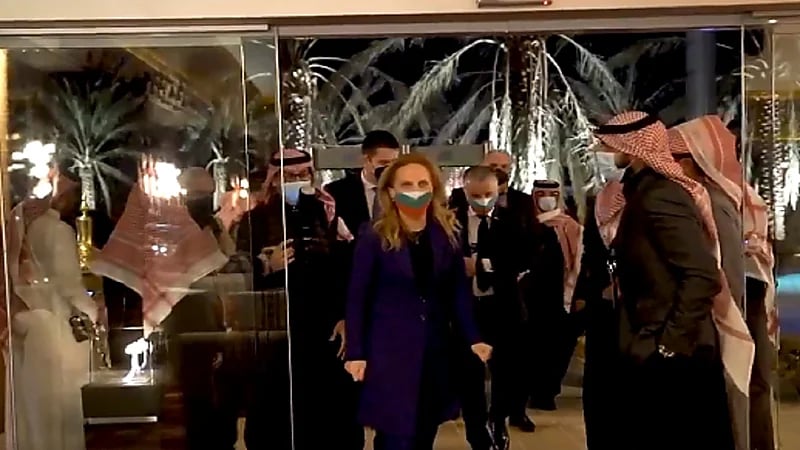 شاهد.. وزيرة السياحة البلغارية في أوايسس الرياض