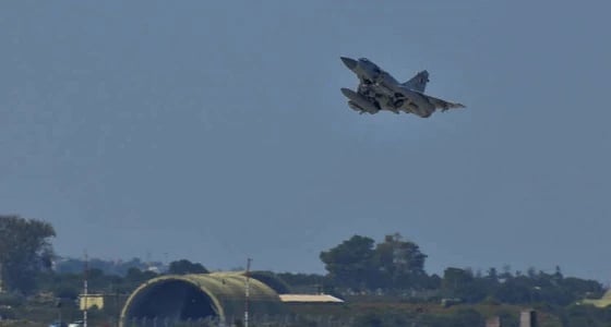 بعد واقعة المقاتلات القطرية.. أمجد طه يوجه رسالة للمحايدين في أزمة الدوحة