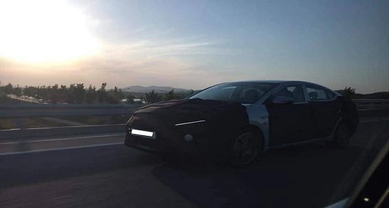 بالصور.. أول ظهور لهيونداي إلنترا 2019 في شكلها المتوقع