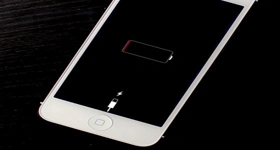 " آبل " تعتذر لبطء أجهزة المستخدمين بتخفيض سعر البطارية البديلة