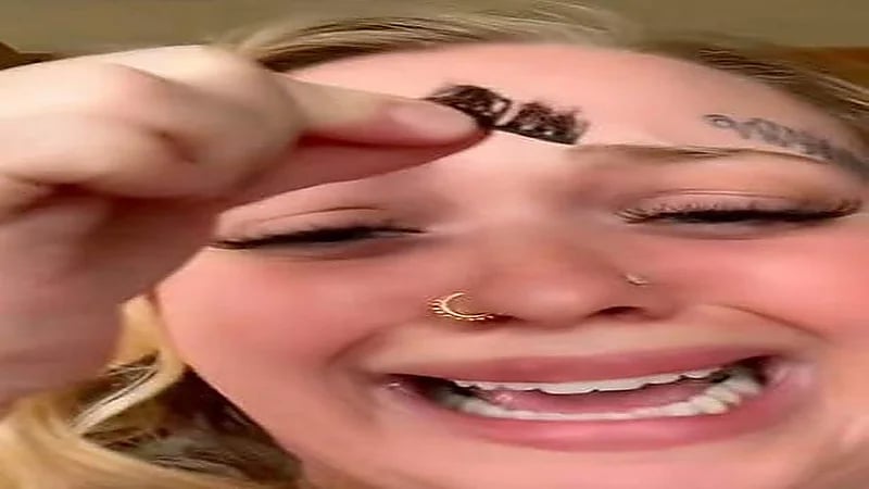 سيدة تفضح زوجها على تيك توك بعدما اكتشفت خيانته