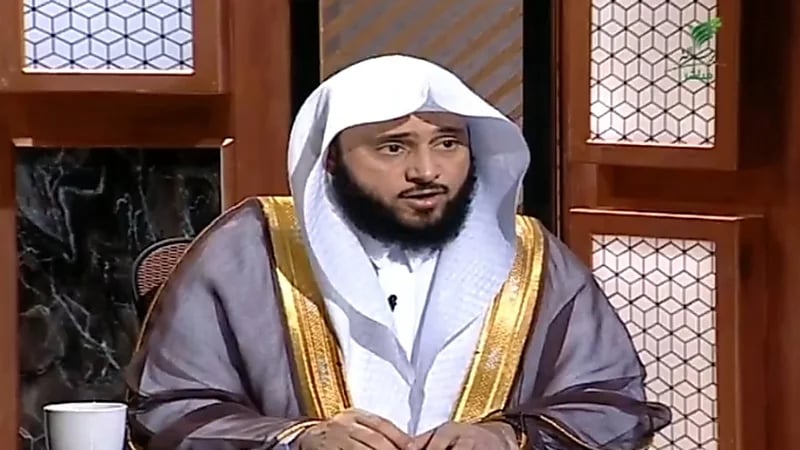 بالفيديو.. «السلمي» يوضح هل يجب إرجاع العربون للزبون إذا تعذر عن السداد