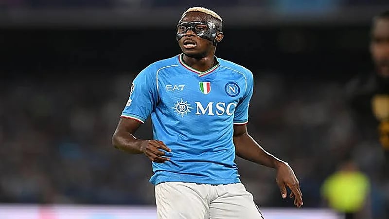 النصر يقترب من ضم فيكتور أوسيمين