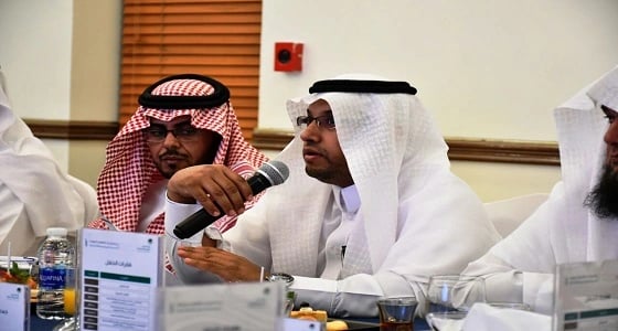 بالصور.. مدير فرع العمل بالشرقية يناقش مع 18 جمعية مشروع زكاة الفطر الموحد 