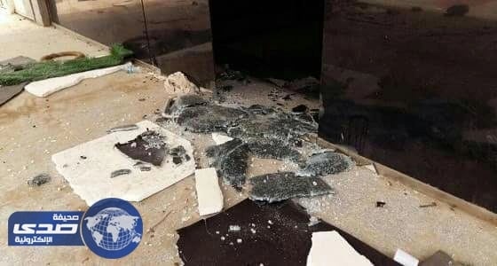 بالصور.. تخريب مبنى المركز الحضاري لبلدية الداير على يد مجموعة من العابثين