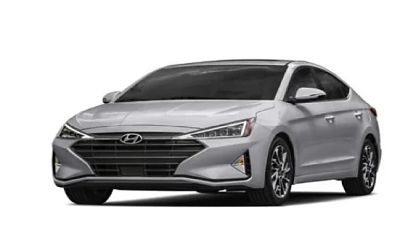 قائمة عن أكثر السيارات مبيعاً داخل المملكة خلال الفترة الماضية