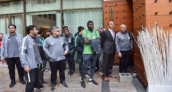 بالصور.. لاعبو الأخضر باستاد جابر الدولي