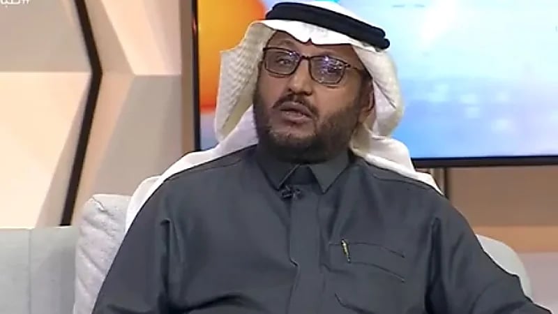 "استشاري" يوضح حقيقة تنظيف الأذن لنفسها تلقائيًا والحالات التي تستدعي زيارة الطبيب (فيديو)