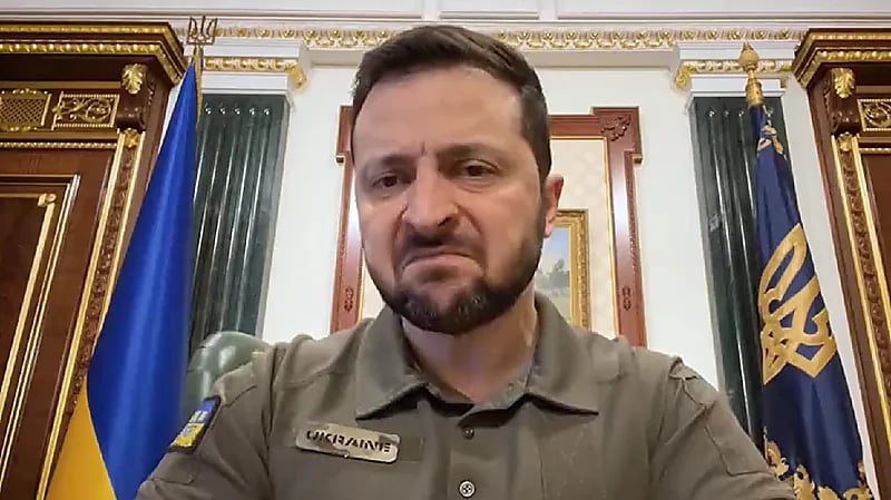 بالفيديو.. زيلنسكي يعلق على سقوط "صواريخ روسية" في بولندا