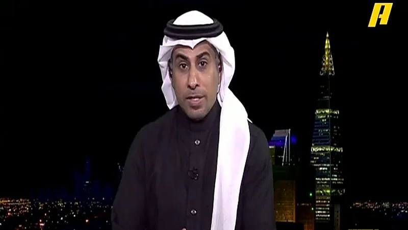 بالفيديو.. "العنزي": رئيس ضمك قال أن حمدالله تلفظ بألفاظ خادشة تخص والدة الشافعي