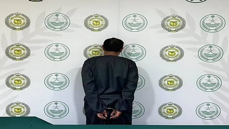 القبض على شخصين لترويجهما مواد مخدرة في نجران وجازان