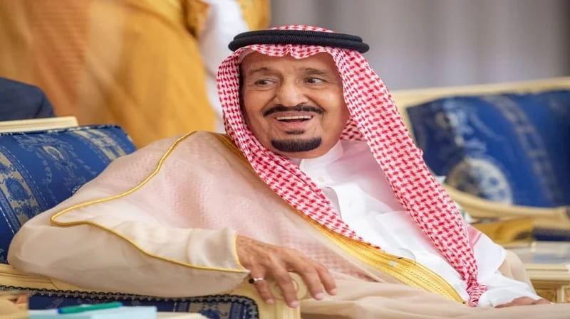 سلامتك يا بو فهد يا فخر الأمة وعزها .. يتصدر الترند