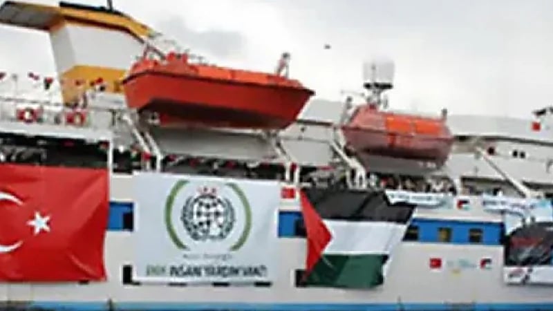 تعرض سفينة مساعدات متوجهة لغزة لهجوم بمسيّرة قرب مالطا.. فيديو