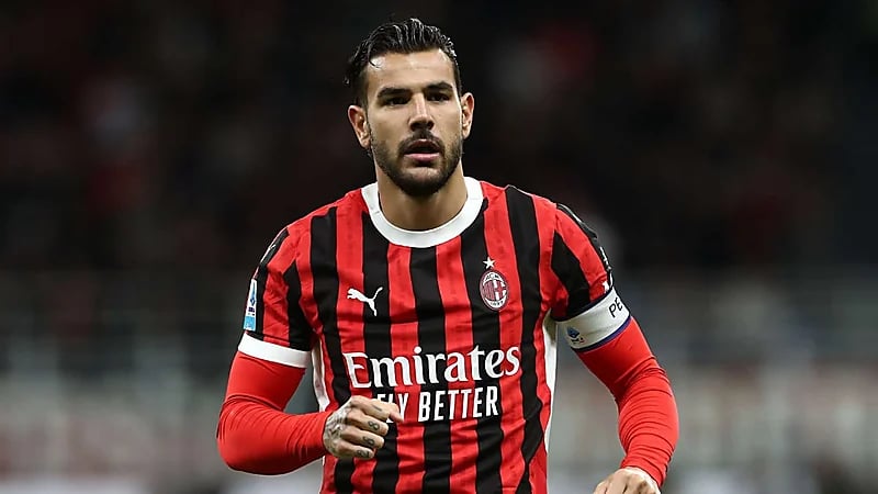 الكشف عن تفاصيل عقد ثيو هيرنانديز مع الهلال