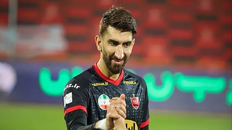 حارس بيرسبوليس علي رضا قد يعود أمام النصر