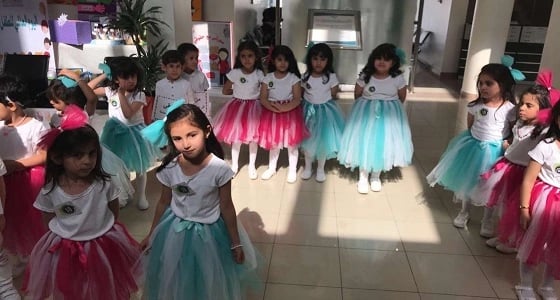 بالصور.. " إدارة رياض الأطفال " تحتفل بيوم الطفل العالمي