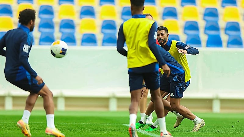 النصر يقترب من تجديد عقد ثلاثي الفريق