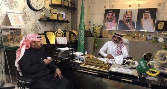 بالصور.. حفل تمديد  تكليف " الرويلي " رئيسًا لبلدية محافظة طريف