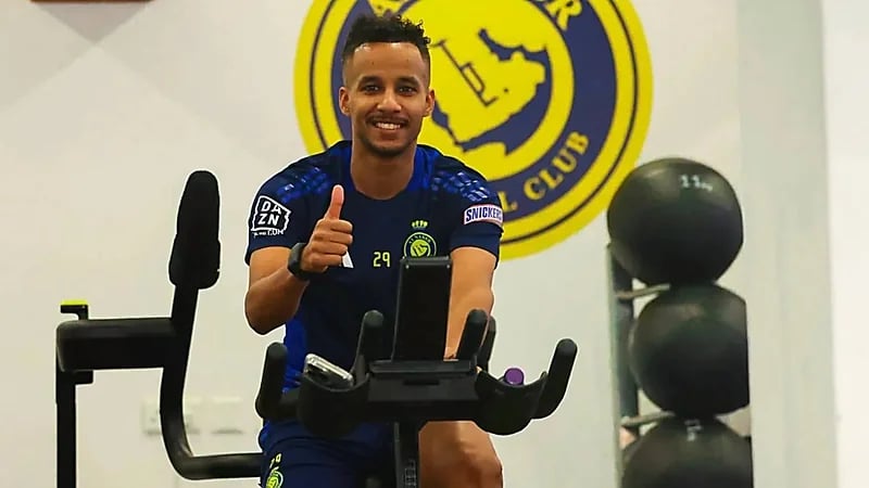 عبدالرحمن غريب يقترب من الرحيل عن النصر