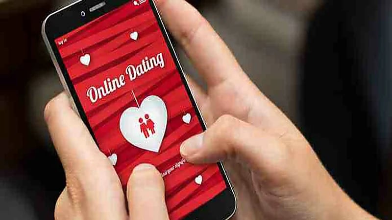 شاب يواعد ٣٥ امرأة في وقت واحد لسبب غريب