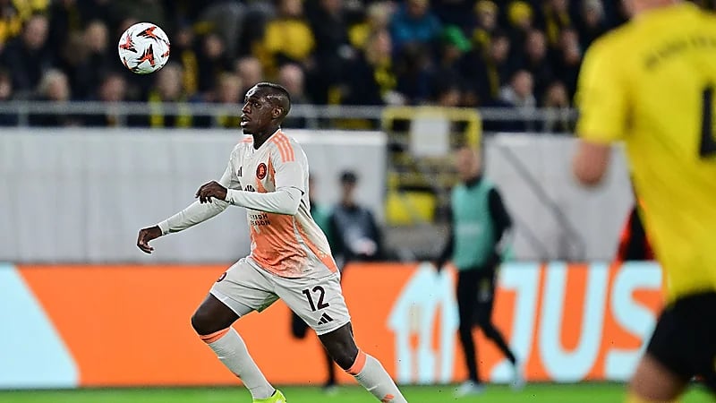 سعود عبدالحميد أساسيًا ضد سبورتينغ براغا