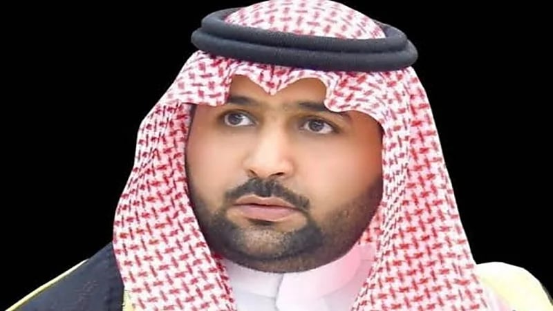 أمير جازان بالنيابة يطمئن على صحة المصابين في هجوم مطار الملك عبدالله