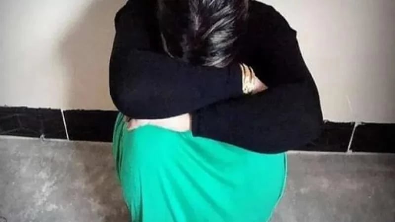 عامل زراعي ينفذ خطة شيطانية لقتل صديقه بمساعدة زوجته لسرقة سيارته