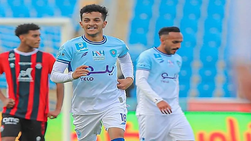 بالفيديو .. الرائد يفوز على أبها بثلاثية