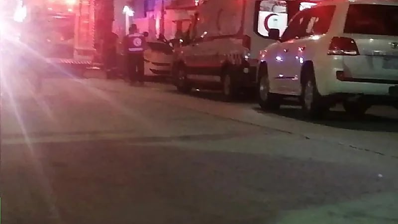 رجل يحرق أسرة كاملة في القطيف