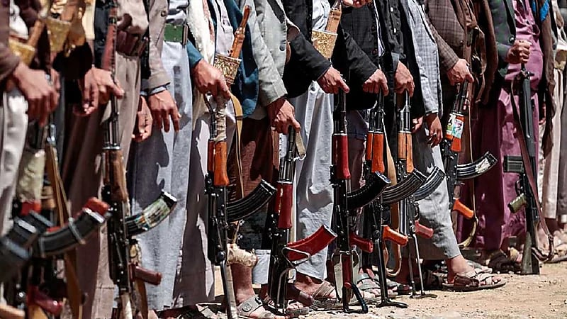 الأثنين..حملة إلكترونية للمطالبة بإعلان الحوثي جماعة إرهابية