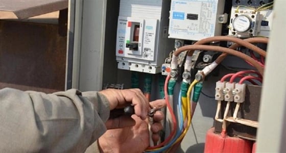 صحة المدينة تتعرض لانقطاع الكهرباء ..والسبب سرقة " كيبل"