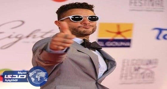 بالفيديو.. أحمد الفيشاوي يٌثير ضجة بألفاظ غير لائقة في مهرجان الجونة