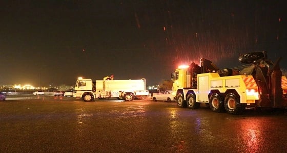 بالصور..أمطار غزيرة تغرق مكة..والدفاع المدني يحذر المواطنين