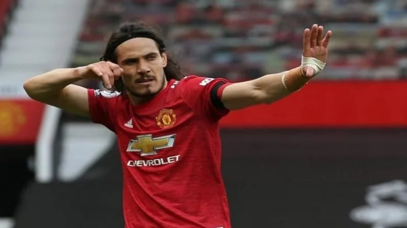 الاتحاد يدرس فكرة التعاقد مع "كافاني"