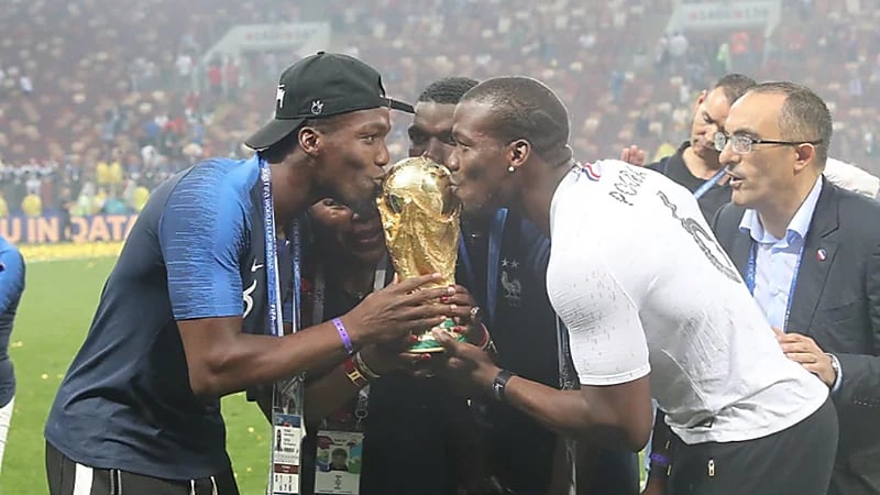 بوغبا يستنكر "محاولات الابتزاز" ضده بعد تهديدات شقيقه