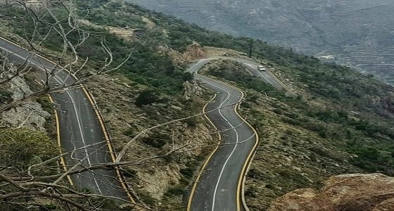 أعلى 10 قمم جبلية في " جازان " في صور بيانية