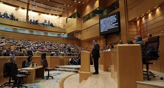 مواجهة ساخنة بين الشيوخ الإسباني وقادة الإنفصال الكتالوني