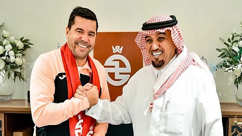 الخلود يفسخ عقد كونترا رسميًا