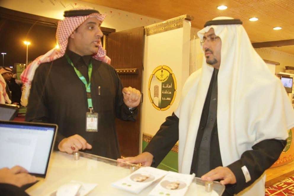 زوار الجنادرية يشيدون بالتطوير الذي شهدته قرية عسير