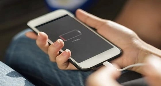 خطوات إطالة عمر بطارية هاتفك الذكي