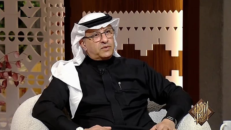 البروفيسور هاني نجم يروي تفاصيل العملية الجراحية النادرة التي أجراها لطفل داخل بطن أمه.. فيديو