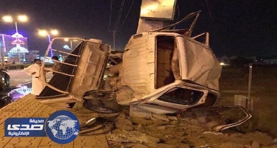 شاب يتعرض لحادث مروري بالمخواة