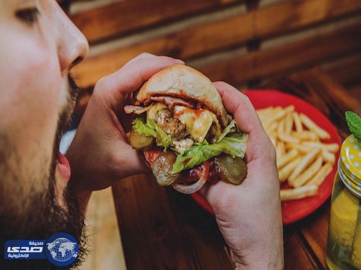 5 أطعمة تٌسبب تراكم الدهون عليك تجنبها