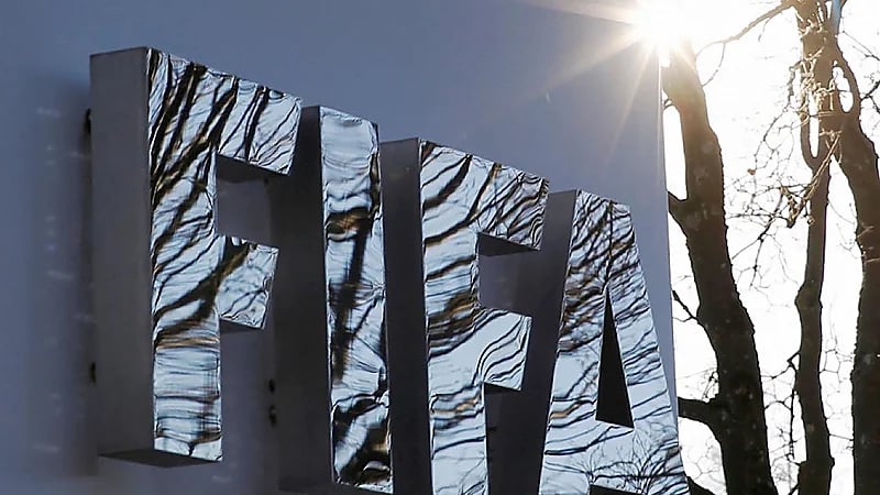 فيفا يتوصل لتسوية مع مالك ميامي