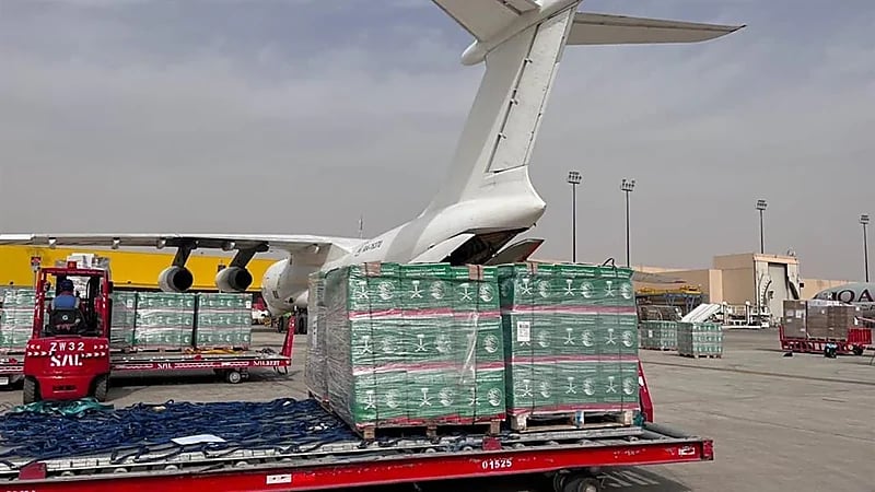 تبرعات الحملة الشعبية لإغاثة الشعب السوداني تتجاوز 20 مليون ريال