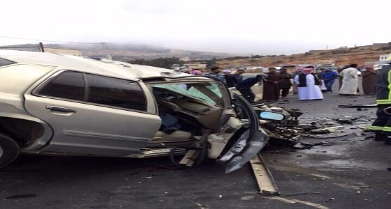 بالصور.. مصرع شخصين في حادث مروي عنيف بالنماص