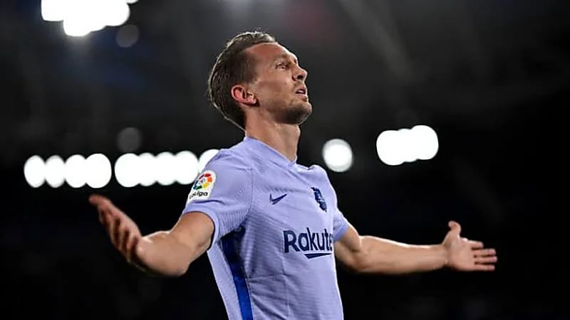 لوك دي يونغ يوافق مبدئيًا على عرض الاتفاق والإعلان الرسمي يقترب