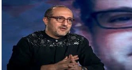 بالفيديو.. إعلامي مشهور : شيرين عبدالوهاب أهانتني أمام بناتها