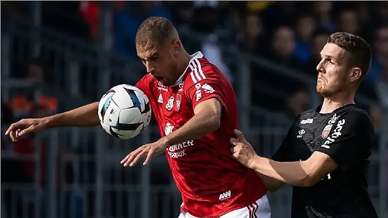 لاعب جزائري: تعرضت للإهانة والإستهزاء بأصولي العربية